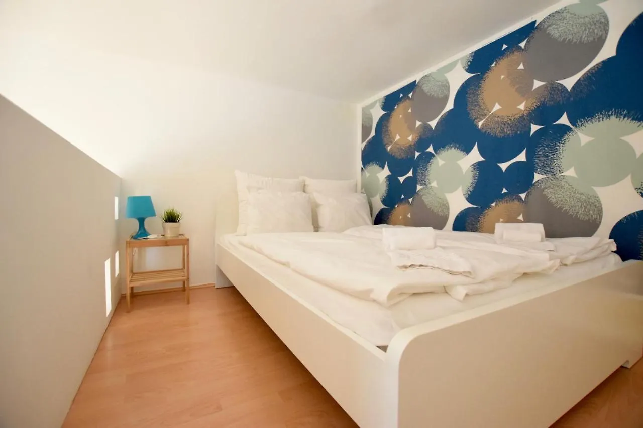 Budget Apartment By Hi5 - Kertesz Street Budapest 0*,  Magyarország